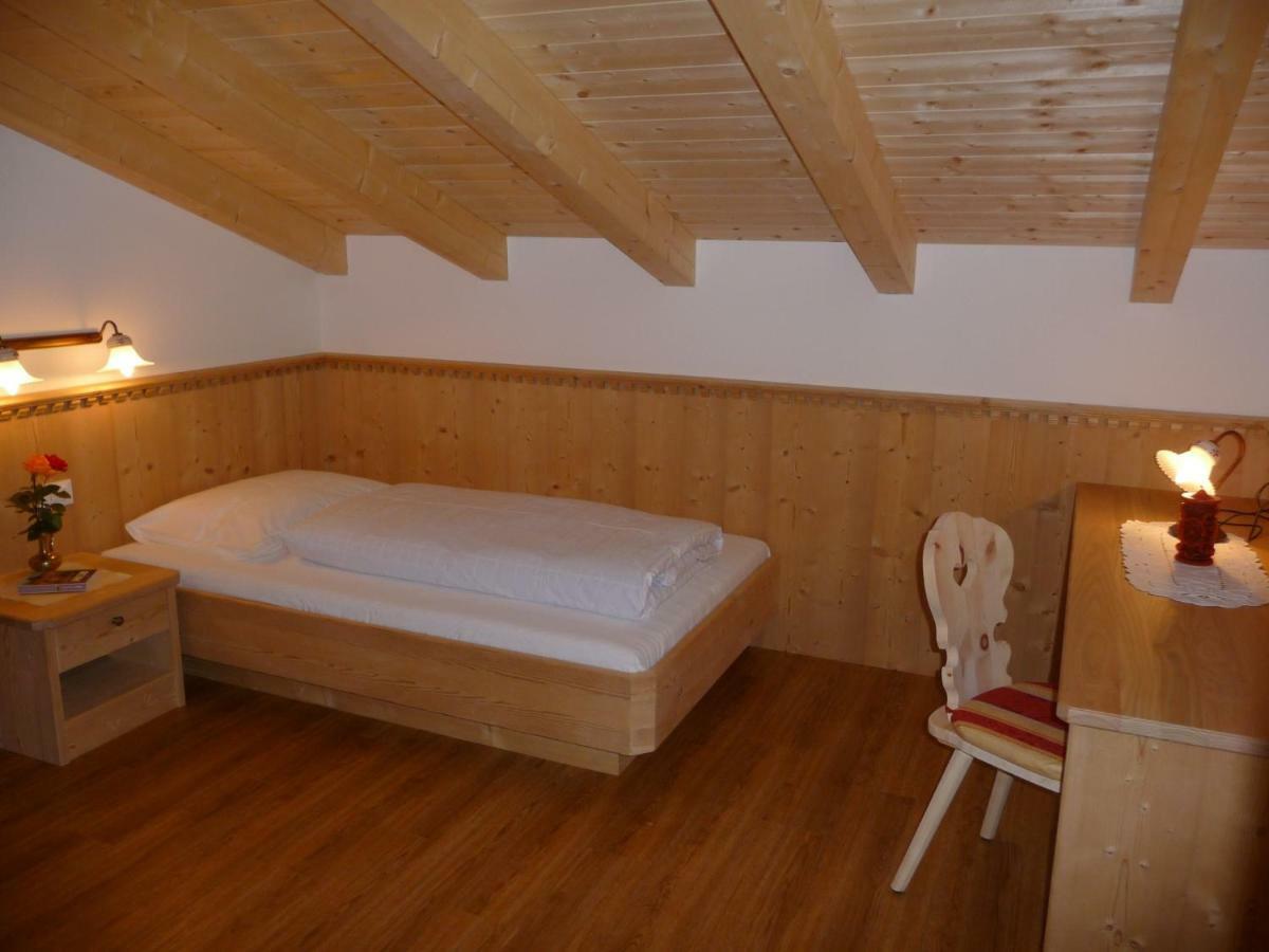 Ferienwohnungen Obermoarhof Lagundo Bagian luar foto