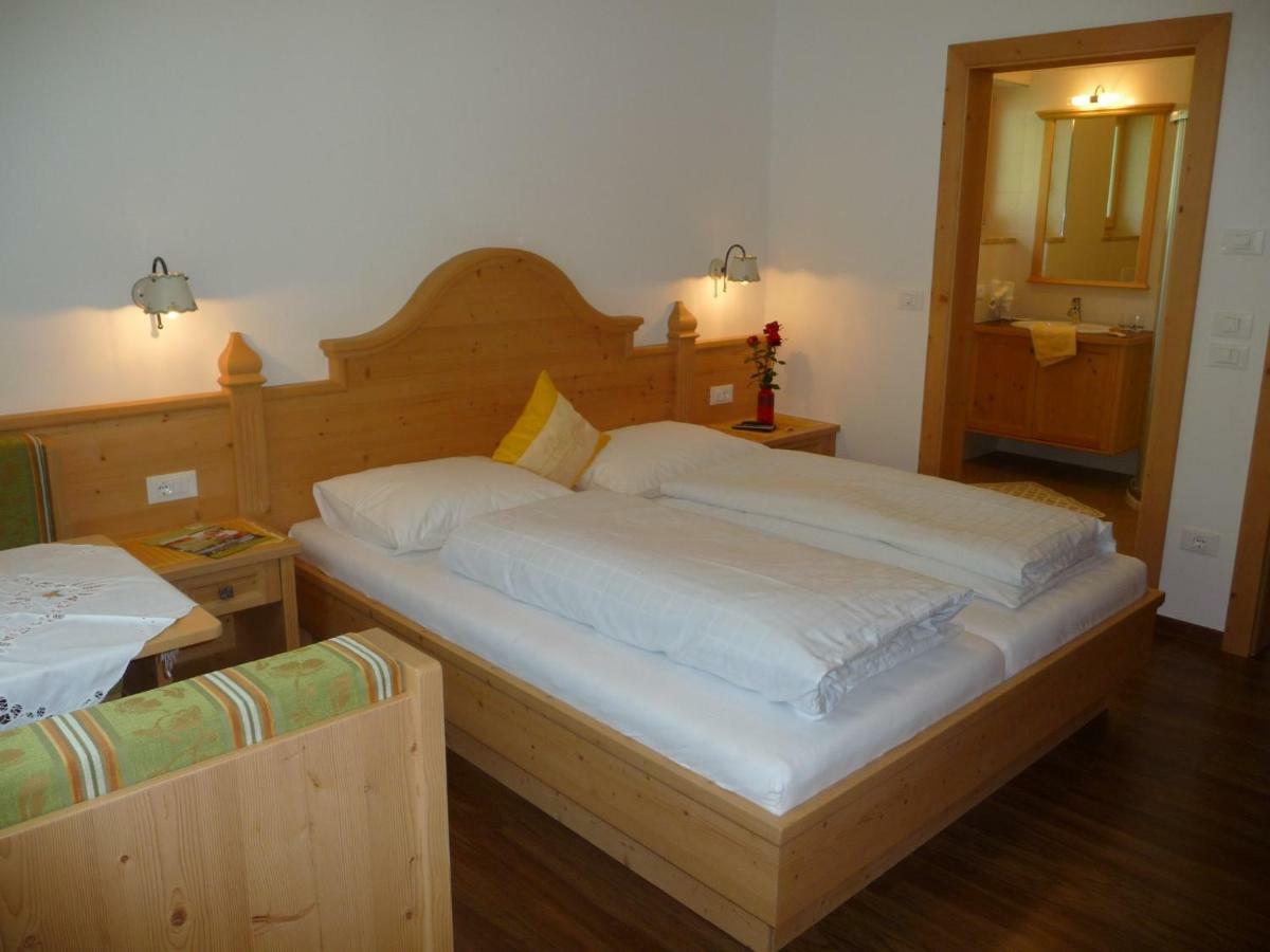 Ferienwohnungen Obermoarhof Lagundo Bagian luar foto